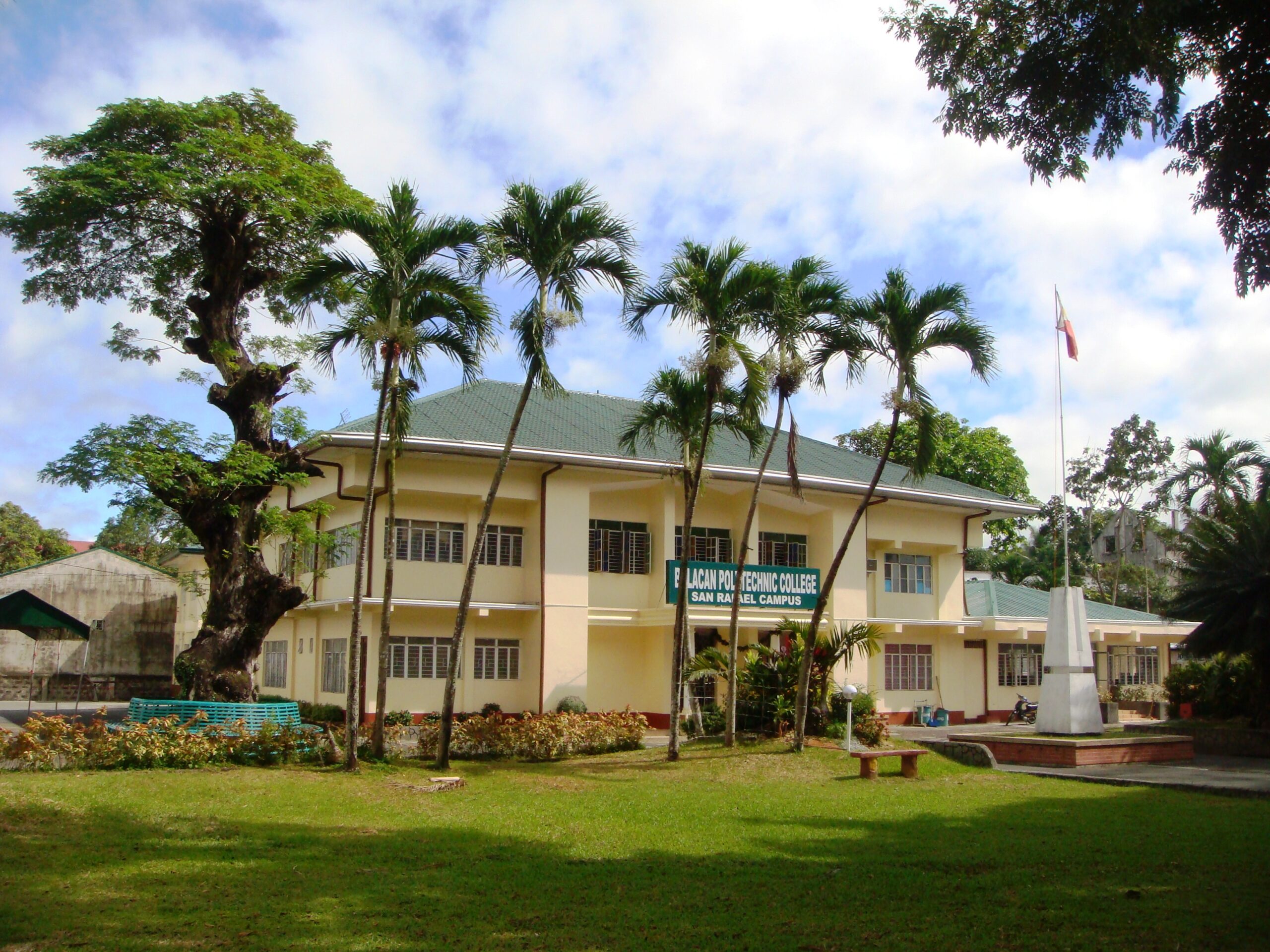 sanrafael-campus