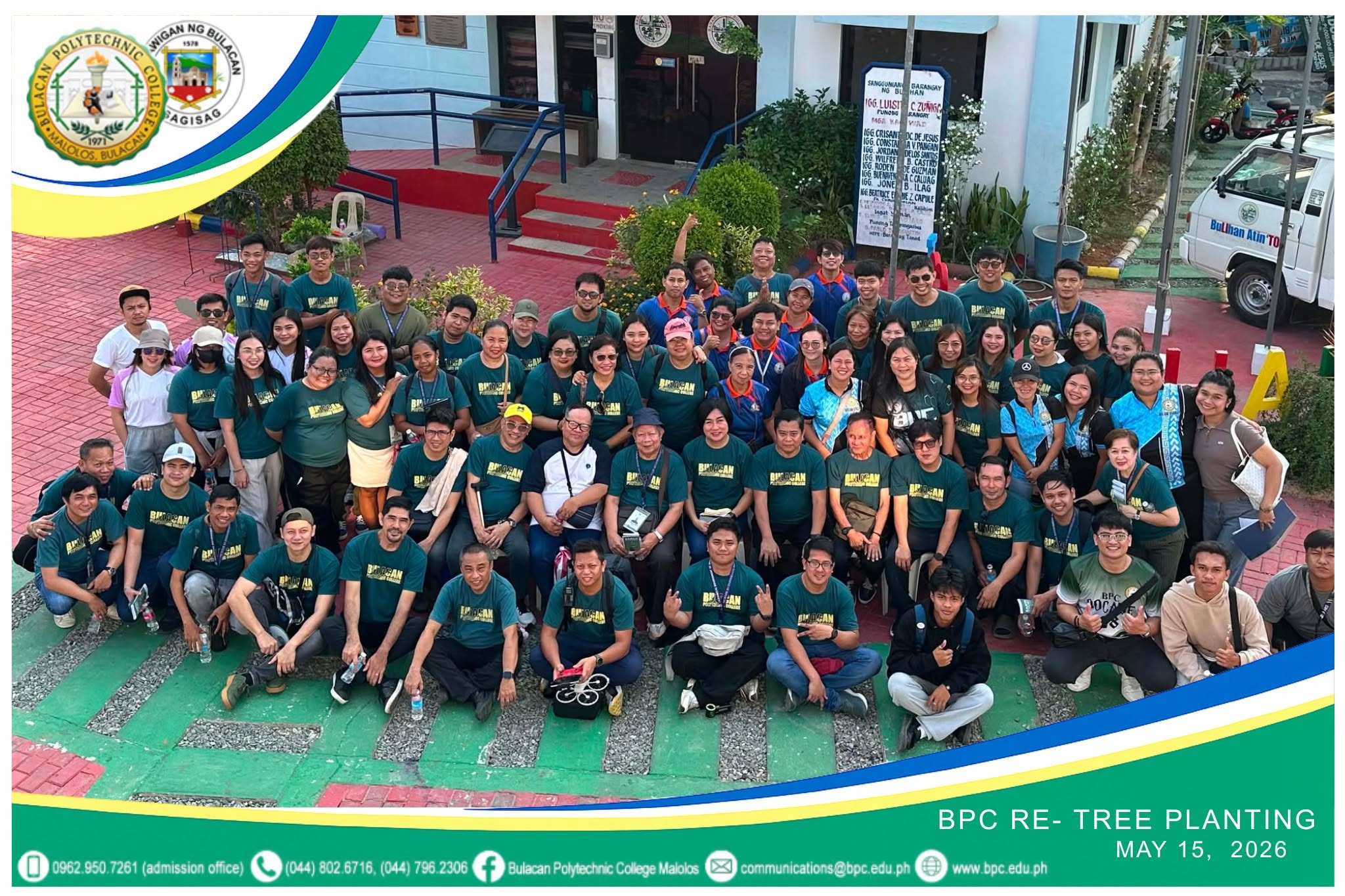 tree-planting-faculty-staff